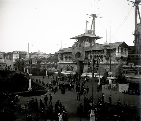 Dalla finestra della Mostra Coloniale