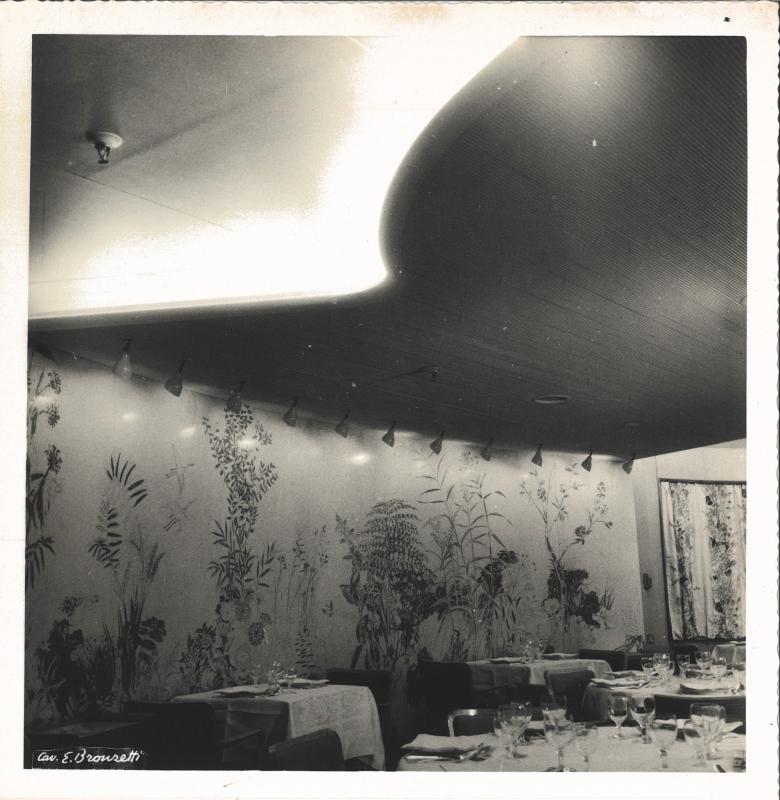 Sicilia - Dettaglio parete decorativa sala da pranzo prima classe