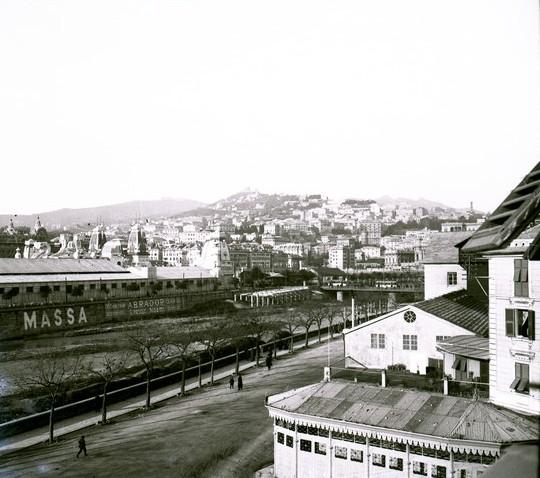 Esposizione internazionale di Genova. Veduta in lontananza