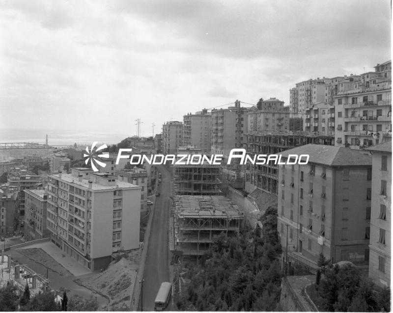 Genova - via Carbone