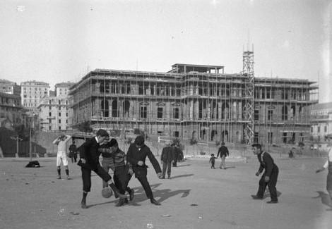 Foot-Ball in Bisagno (taglio)