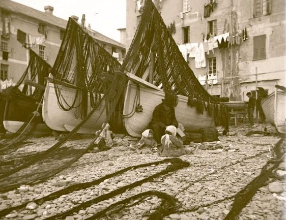 Scene di pescatori alla Foce - Vecchio e bambino (taglio)